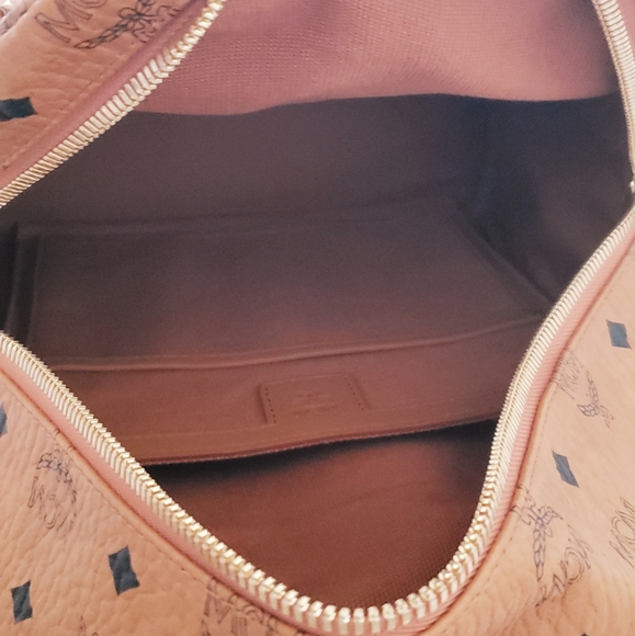 MCM Mini Classic Rabbit Backpack in Visetos BNWT - Picture 8 of 15